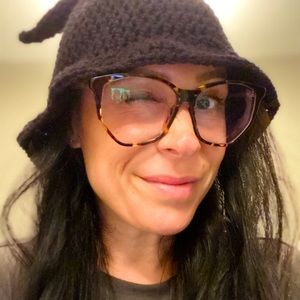 Meet your Posher, Kat